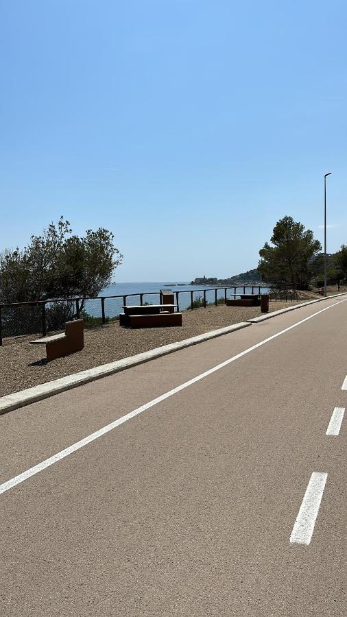 Appartamento Vicino Al Mare Con Parcheggio ريفا ليجوري المظهر الخارجي الصورة
